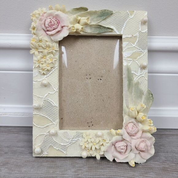 FLORAL 3D Embellished Floral & Pearl Ceramic Photo Picture Frame - Picture 2 of 14